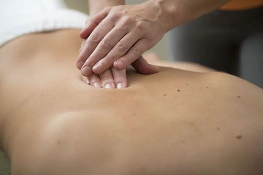 Masaj de relaxare si anticelulitic la domiciliul clientului